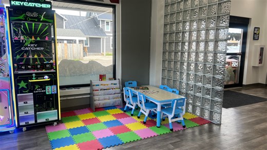 New Bucyrus laundromat offers high-tech features and delivery service