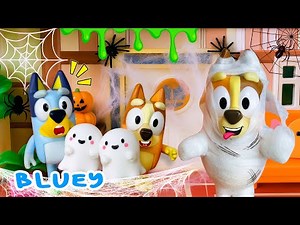 Bluey Toys Halloween Pranks 🎃 | The Funniest Halloween Tricks Ever! | Pretend Play with Bluey Toys