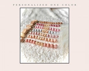 Personalized Pacifier Clip, Baby Shower Gift, Custom Pacifier Holder, Newborn Gift, FREE SHIPPING - Etsy