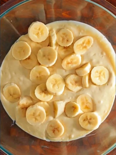 would you eat asmr banana 🍌😋#asmr #food #banana #tiktokfood #fyp