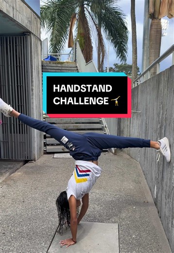 Mastering the Handstand Challenge in Artistic Swimming