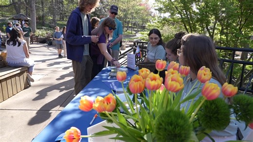 Come experience what it’s like to live and learn at Warren Wilson College! Discovery Days are your opportunity to explore campus, connect with current students and faculty, and learn what sets us apart. During your visit, you’ll: Dive into our Experiential Learning model Learn about our unique on-campus Work Program Explore how we integrate Community Engagement into every student’s experience Discover our Academic Programs, Student Life, and Financial Aid options Tour the campus and get an authe