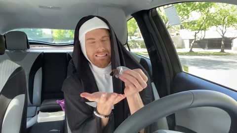 I Can’t Believe I Ate This… 🕷️ Real Tarantula Taste Test!