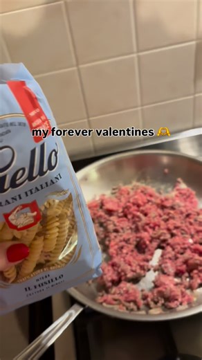 Cara | Sunstorm Stories on Instagram: "Living the life I once prayed for. 🤍 Grateful for every imperfectly perfect moment with my little family. Making home wherever we’re stationed, one meal at a time. Military spouses abroad, let’s be friends. 🤍 What’s something you once prayed for that you’re living today? 😋 Italian pantry favorites (with my American twist 🤪) @voiello @giovanniranaita @nonnonanni_it @muttipomodoroit @alisupermercati Oleum Novum Olive Oil 🍷 Dolomites Pinot Noir dreams @pi