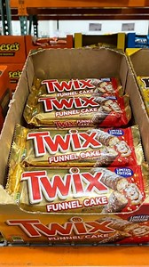289K views · 2K reactions | Funnel Cake Twix would be 勞 | The Junk Food Playground | Facebook