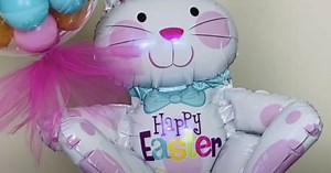 DIY Bubble Balloon Bouquet For Easter