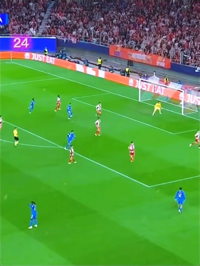 Mbappe hattick in 7 minutes 🥶