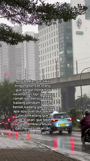 Menjelajahi Kepribadian: Antara Kesendirian dan Sosialisasi