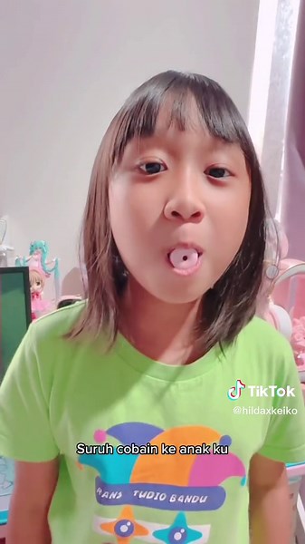 Unique Whistle Candy Mukbang with Cleora Beauty Glow Mask | ASMR