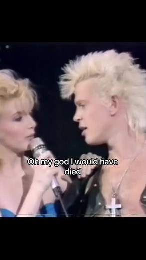 Billy Idol's Smirk Interview Reaction
