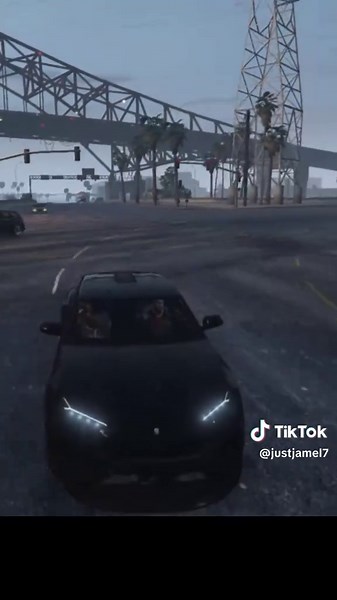 I'm not going back to jail!! Old clips #fivem #hiest #gta | five m