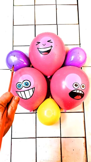 Big Red Water Balloons Pop #shorts #balloon #ballon #poppballons