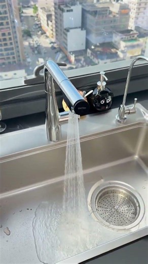 After installation both the installer and I were speechless. #kitchen #sink #cleaning #dish #washing