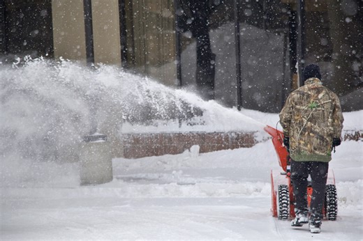 Expert shares tips to get snowblowers ready for winter