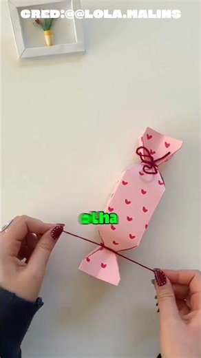 Fiz uma embalagem de presente com uma folha de papel 😍 #curiosidades #shorts #viral #dicas