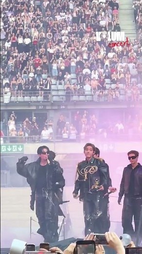 ✨ BTS retrouve la scène à Paris 📍BTS a donné son tout premier concert à Paris, marquant des
