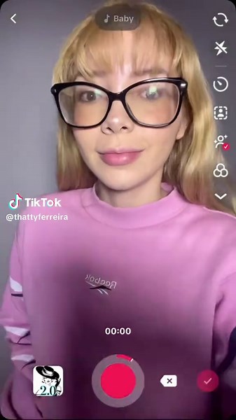 Thatty Ferreira no TikTok