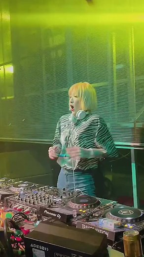 DJ YOYO Dance Bar Nonstop Cool Dance Video