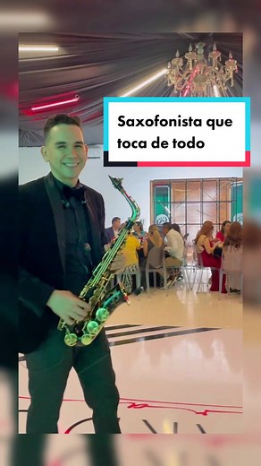 El saxofonista más versátil?😲🙊🎷 #saxofonista #saxofon #sax #saxo #saxofón #saxofontiktok