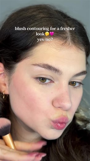 tried to do blush contouring instead of bronzer and I kinda like the result🤔🥰 what do you think about it? #blushcontour #cuteblush #makeuptutorial