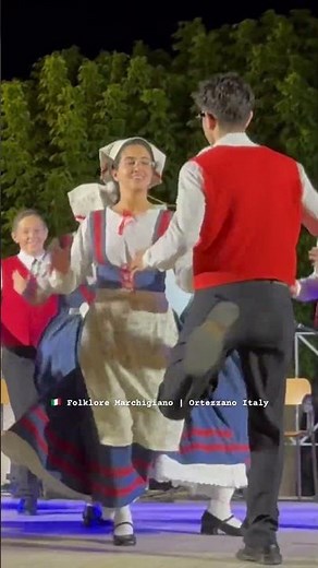 Folklore Marchigiano | Saltarello Folk Dance