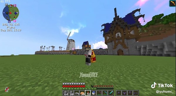 Minecraft Mod Costume Sky in Minecraft