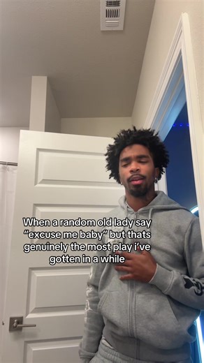 Unexpected Compliments from Strangers: A Heartwarming Moment