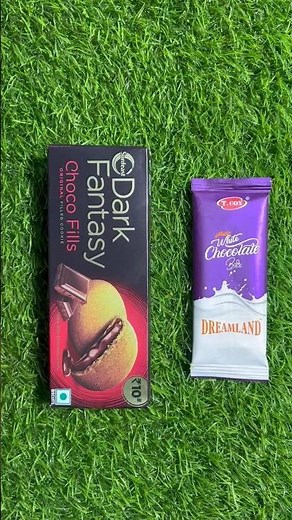 Dark Fantasy Choco Fills vs Dreamland White Chocolate Bar | Taste Test & Review