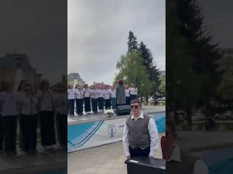 Изпълнение на химна "Върви, народе възродени"