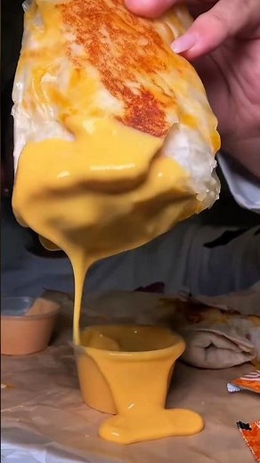 🤯 Taco Bell’s Burrito Can’t Handle This Cheese! 🌯🧀 | ASMR Mukbang #tacobell #mukbang #foodshorts