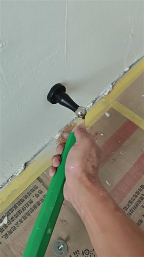 Immersive Experience: Installing a Door Stopper, Real-Time Shooting, No Sticking, Full Process,