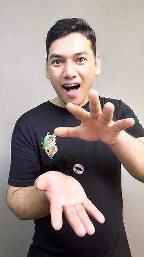 881 reactions · 54 shares | Ring Or Invisible Thread Awesome Magic Trick Tutorial  27/6/2025 #viral #trending #tricks #ring #invisiblethread | Ajay Mandal | Facebook