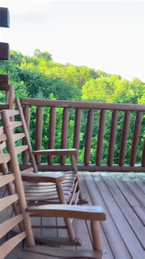 Smoky mountains 🤎 #smokymountainstennessee #tennessee #relaxin #beautiful