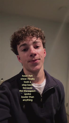 rob (@yesitsrob)’s video of me taking a step back