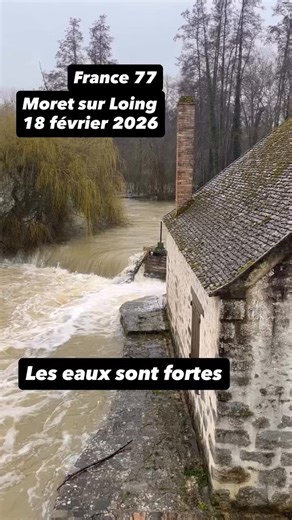 🟡💦CRUE DU LOING Ça bouillonne depuis hier le long du Loing à Moret sur Loing (Seine et Marne) avec un bruit impressionnant. Le Service de Prévision des Crues place le Loing en vigilance jaune à cause des premiers débordements observés. 📲Les pluies vont heureusement cesser ces prochains jours grâce à un temps anticyclonique. Retrouvez sur l’application Prévi vos prévisions du temps. N’hésitez pas à la télécharger 🎥Heidi Tognoli | Météo Nord Parisien - Votre météo sur le nord de l'IDF et l'Ois