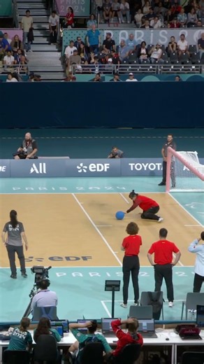 🇨🇳 China Saves The Penalty! ⚽