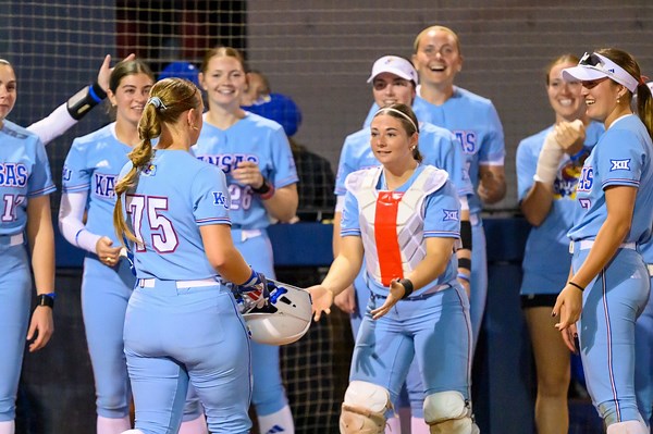 Cripe’s grand-slam powers Kansas softball to win over Utah