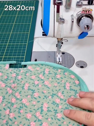 Tự nhiên muốn sắm cái máy về may đồ ghê | Mlem mlem