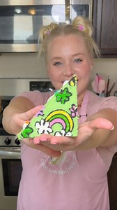 35K views · 1.4K reactions | ☘️✨ Cake Sandwiches ✨☘️ Cutest little cakes for St. Patrick’s Day! If you want to learn how to make these comment “cakewhich” and get the link to my Cake Sandwich Guide ✨☘️ #cake #cakesandwich #stpatricksday #cakedecorating #cute #cakeart | Dani Bell | Facebook