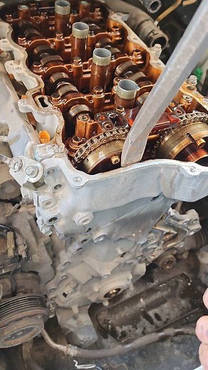Do you know the engine type? 🤔 | مركز عادل غزال لصيانه السيارات