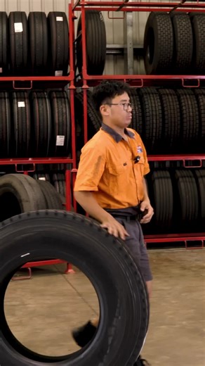 🛞 What does it really take to keep a freight fleet moving? Here at Wickham Freight Lines, the answer is: a whole lot of tyres. 📍At our Warwick depot alone, we’re changing out: 🔧 150–200 tyres every week 🚛 Around 10–20 steers 🔁 20–30 drives 🎯 And the rest? Trailer tyres - lots of them 📊 Just last month? Over 650 tyres changed in Warwick alone. 🚨 It’s getting bigger. It’s getting busier. And we’re built for it. #WickhamFreightLines #TyreTalk #FleetMaintenance #WarwickDepot #TransportStats 