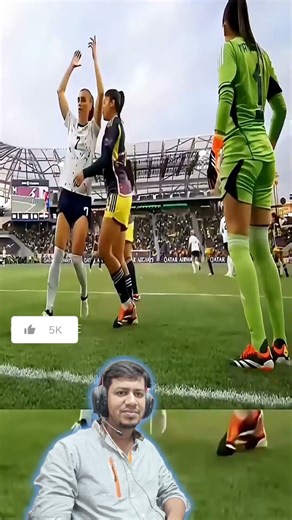 No reason for the clash 😑