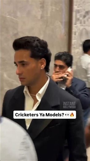 Cricketers ya Models 🔥#cricket #champions #viral #youtubeshorts #trending #shorts