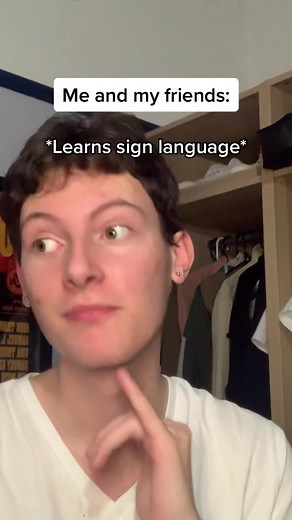 Learn Sign Language with Your Bestie