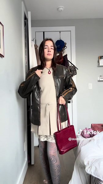 #ootd #maisonsoksi #swirltights #stylingsession #nyc