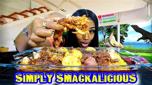 Up Close and Personal in This ASMR Style Seafood Boil