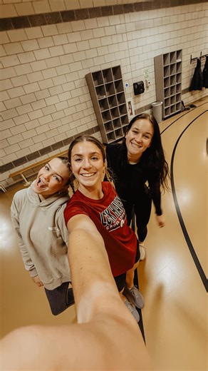 Commonwealth University-Lock Haven on Instagram: "Winter break is cute, but let’s rewind to Maddie’s finals week frenzy 🎄📚🏃‍♀️ Caffeine-fueled study sessions → track practice → repeat. She’s balancing exams and miles, but still making time for hot cocoa + movie nights ☕️🎬 Because even in the chaos… we romanticize it ✨💁‍♀️ This is what being a Bald Eagle looks like! 🦅❤️ #dayinthelife #welcometothehaven #lockedin #commonwealthu #culockhaven"