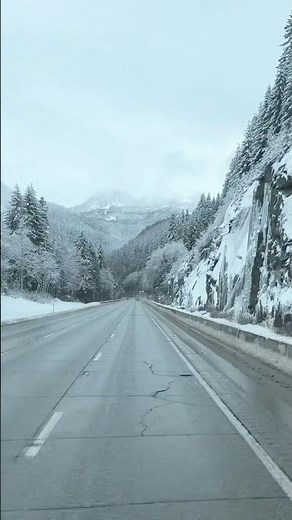 Winter drive on I-90 through Washington’s snowy mountains. #I90 #Washington #Snow