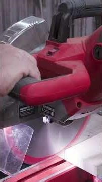 Turning Rough Sawn Pecan Into Fine Finish Carpentry in 60 seconds