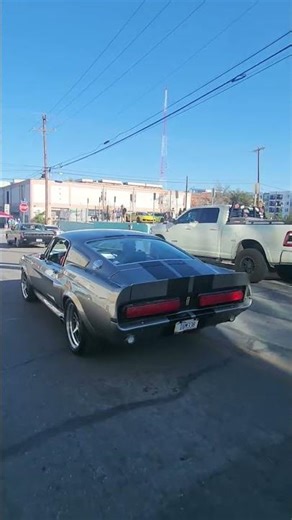A Mustang GT500 Eleanor - Idle, Revving & Acceleration #Cars #Mustang